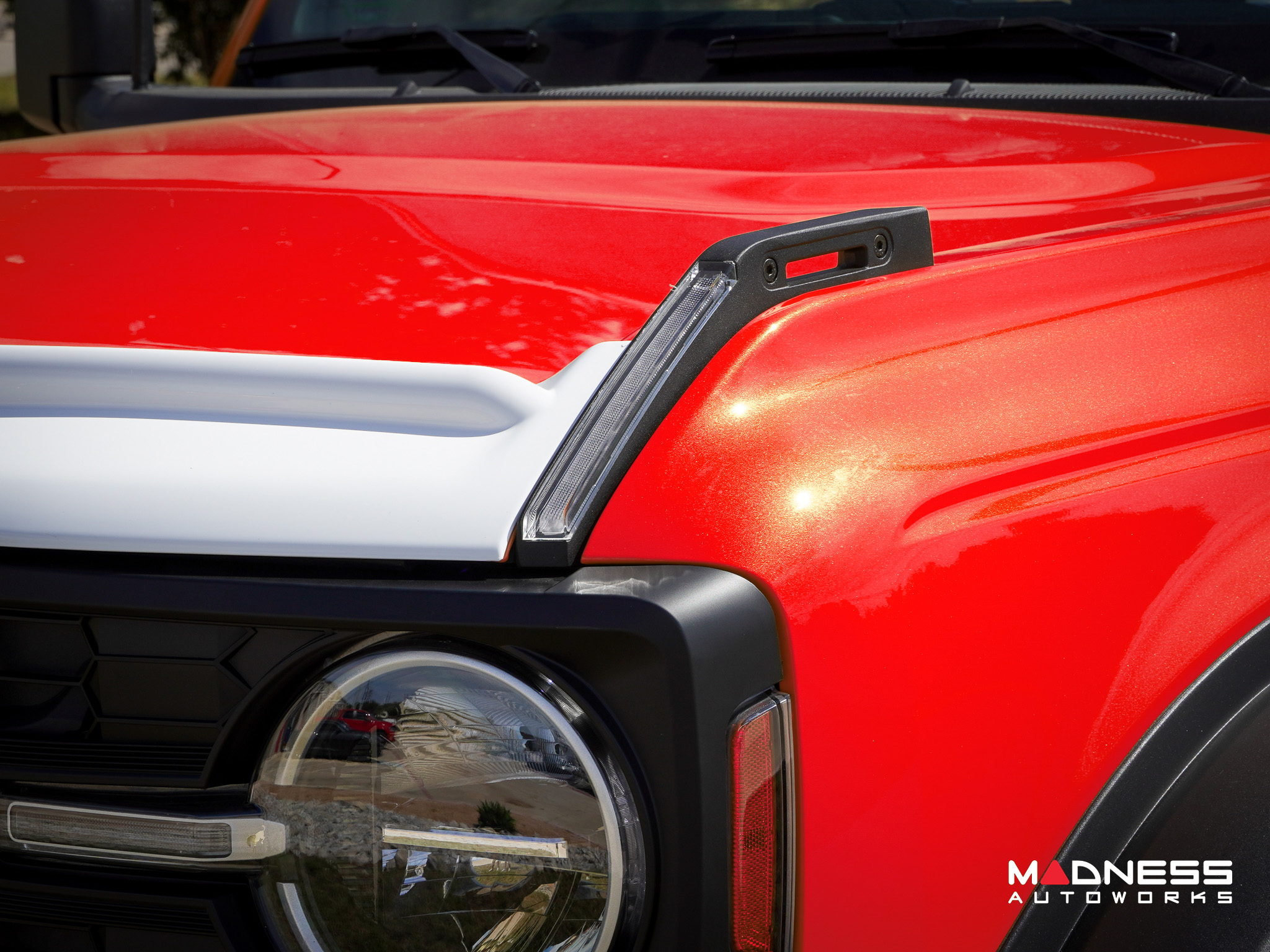 Ford Bronco Hood Deflector - Gloss White